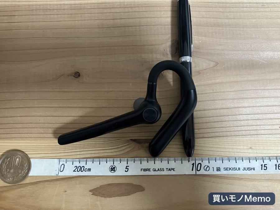 エレコム LBT-HSC41BK-ECのイヤーフックとマイク部分の実機写真