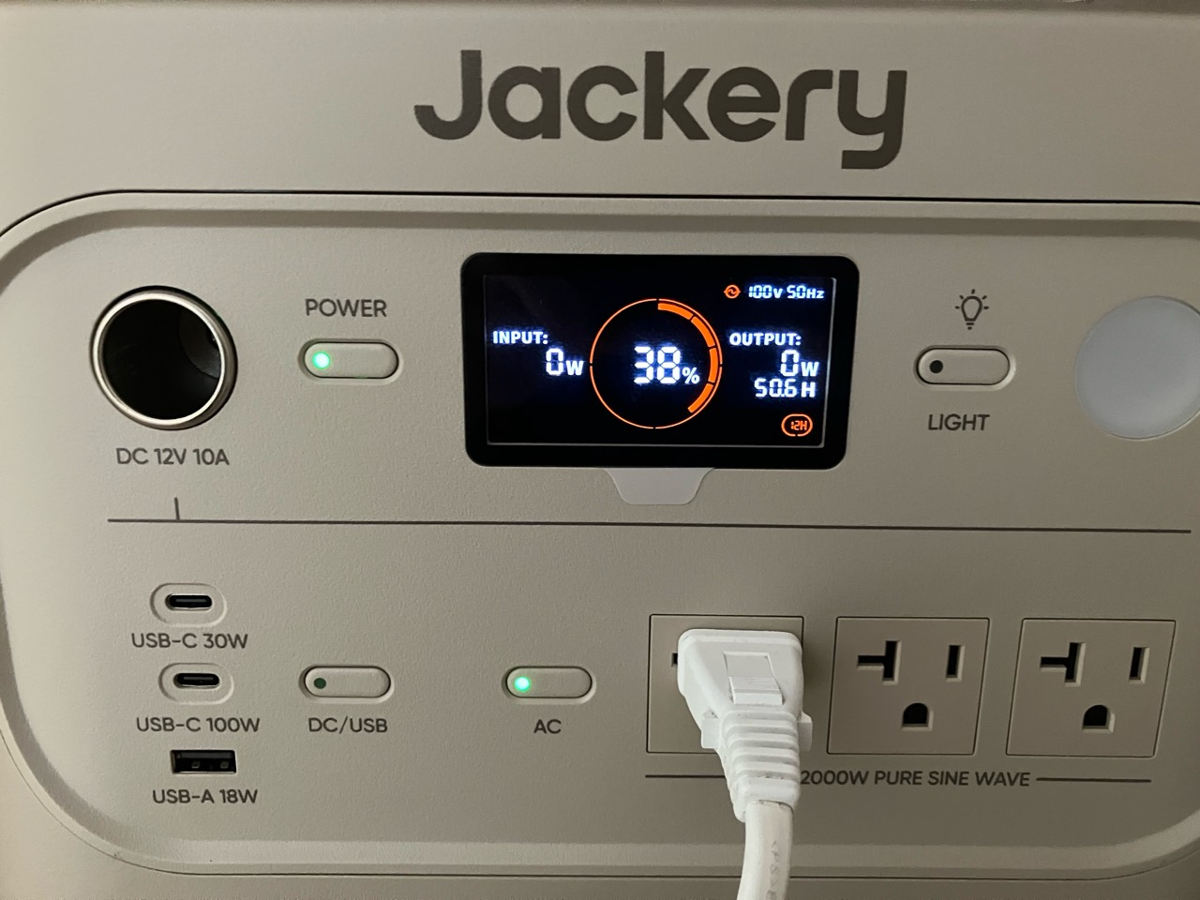 Jackery 1500 Newの電子レンジ使用後残量38%表示